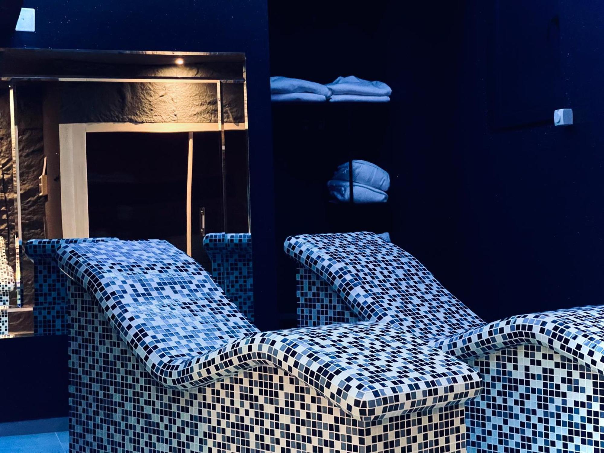 Mozaik Apartments & Spa - Modern 4-Star Apartments With Exclusive Private Spa Wellness In The City Center - Sauna, Jacuzzi, Turkish Bath - Free Parking, Wi-Fi - Rooms & Apartments Τσούπρια Εξωτερικό φωτογραφία