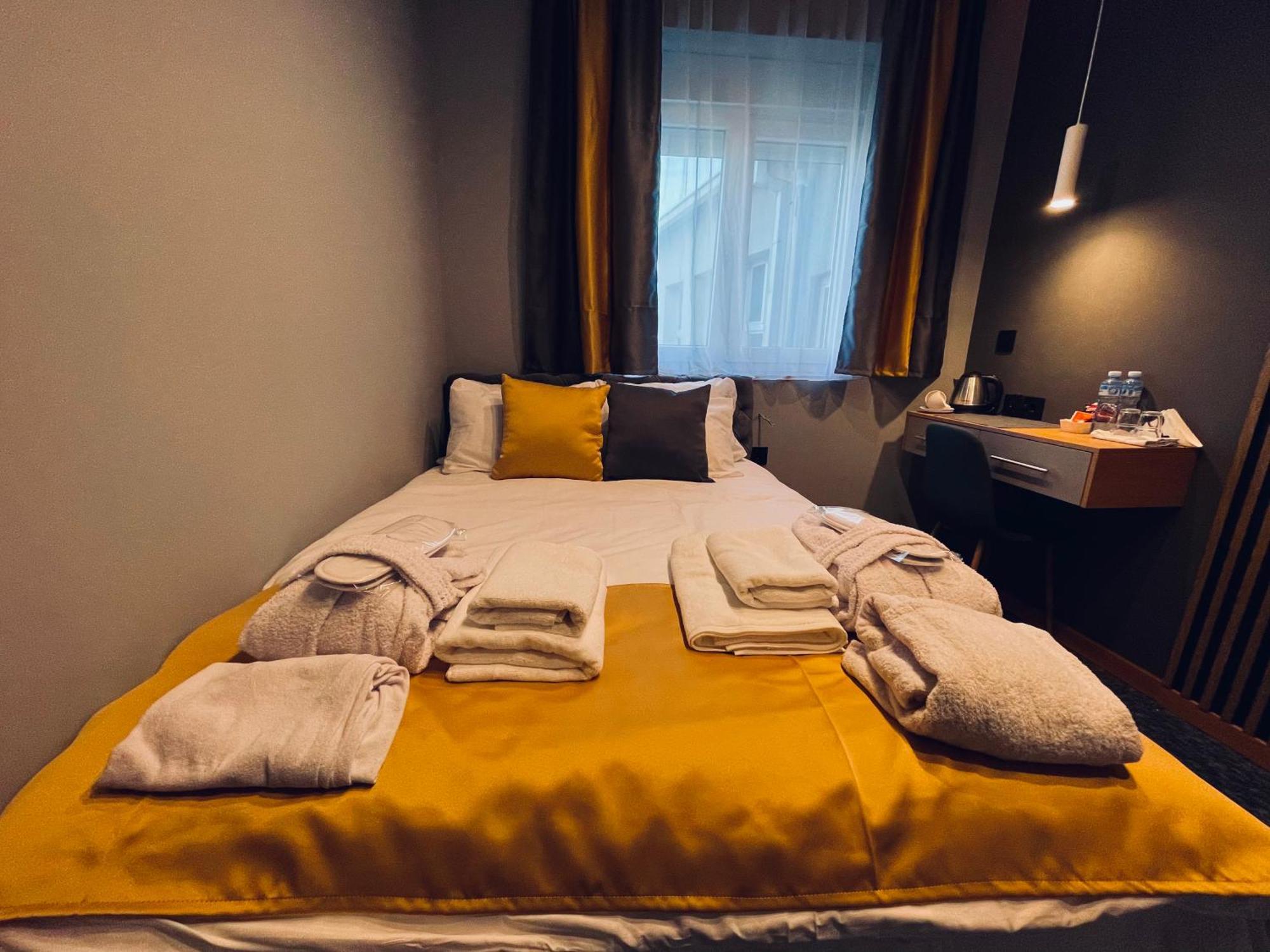 Mozaik Apartments & Spa - Modern 4-Star Apartments With Exclusive Private Spa Wellness In The City Center - Sauna, Jacuzzi, Turkish Bath - Free Parking, Wi-Fi - Rooms & Apartments Τσούπρια Εξωτερικό φωτογραφία