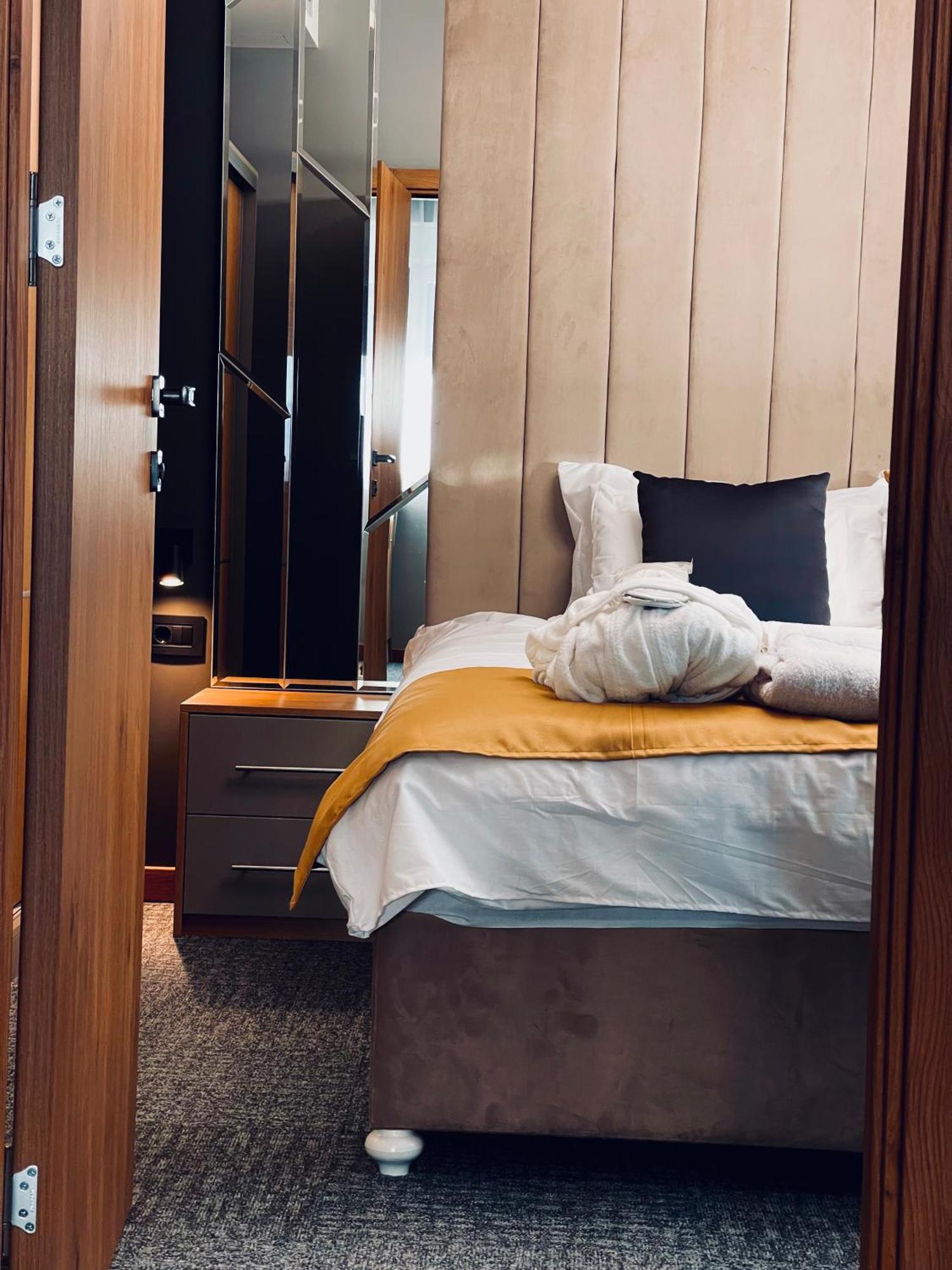 Mozaik Apartments & Spa - Modern 4-Star Apartments With Exclusive Private Spa Wellness In The City Center - Sauna, Jacuzzi, Turkish Bath - Free Parking, Wi-Fi - Rooms & Apartments Τσούπρια Εξωτερικό φωτογραφία