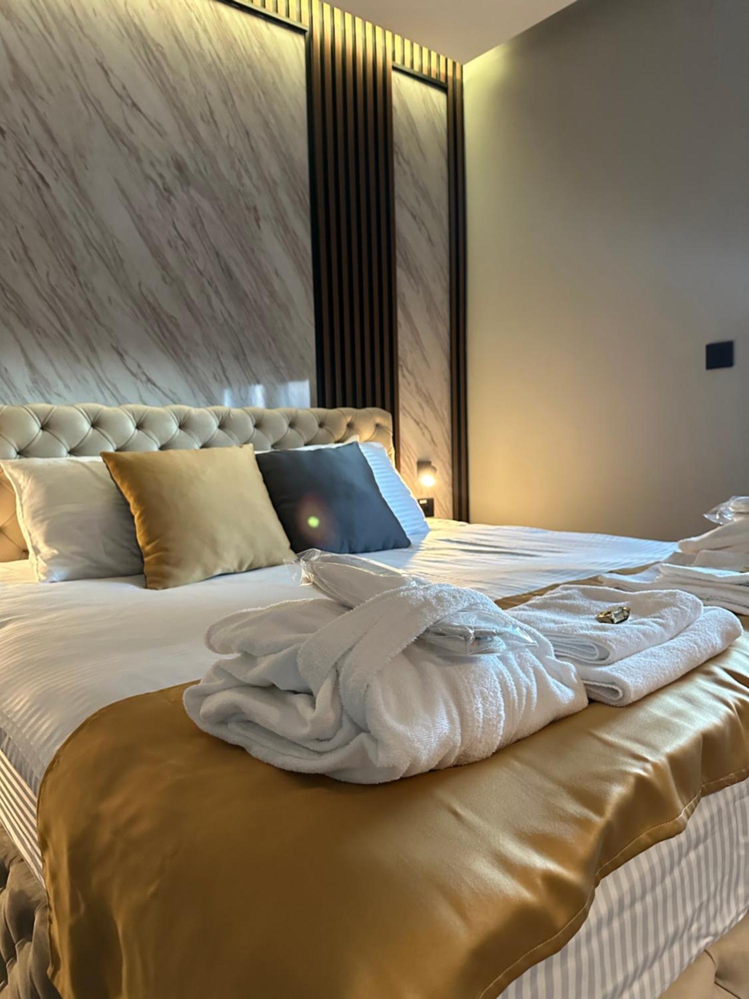 Mozaik Apartments & Spa - Modern 4-Star Apartments With Exclusive Private Spa Wellness In The City Center - Sauna, Jacuzzi, Turkish Bath - Free Parking, Wi-Fi - Rooms & Apartments Τσούπρια Εξωτερικό φωτογραφία
